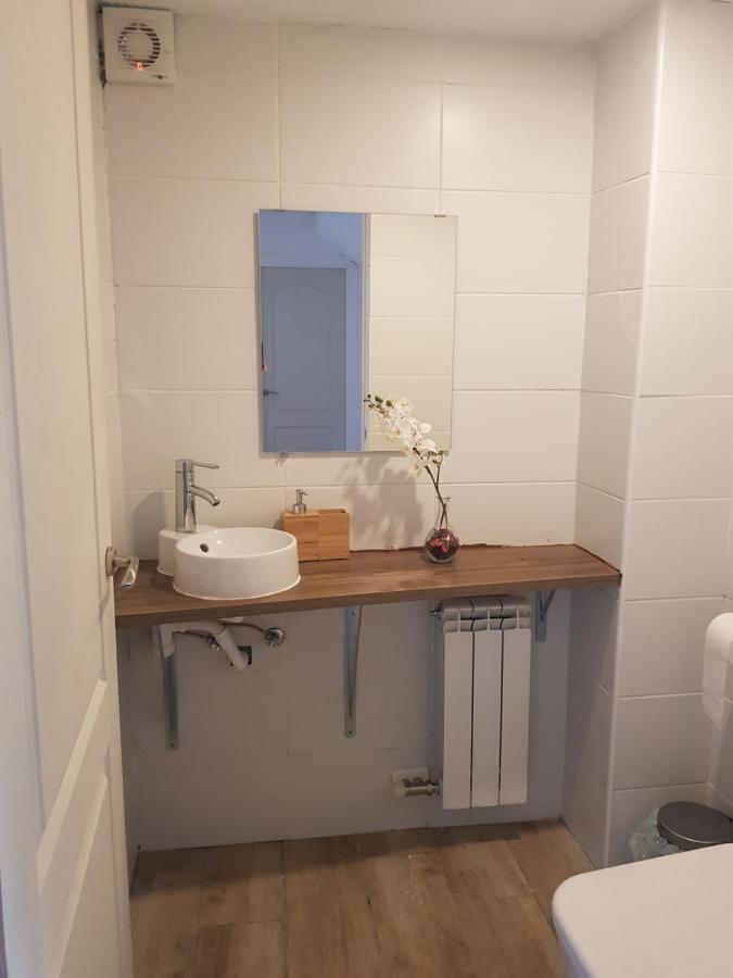 Apartament Vall De Montserrat Castellbell i Vilar Екстериор снимка
